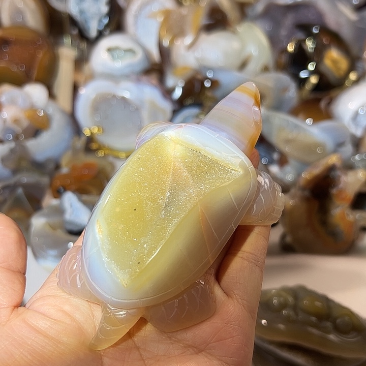 玛瑙/玉髓无未镶嵌凤*酱金龟