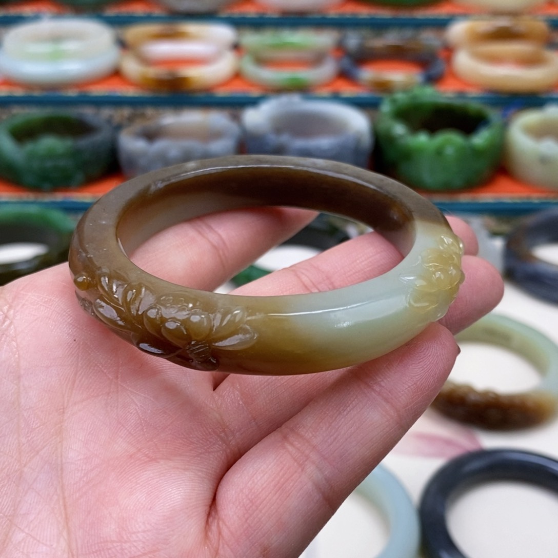 和田玉手镯55未镶嵌