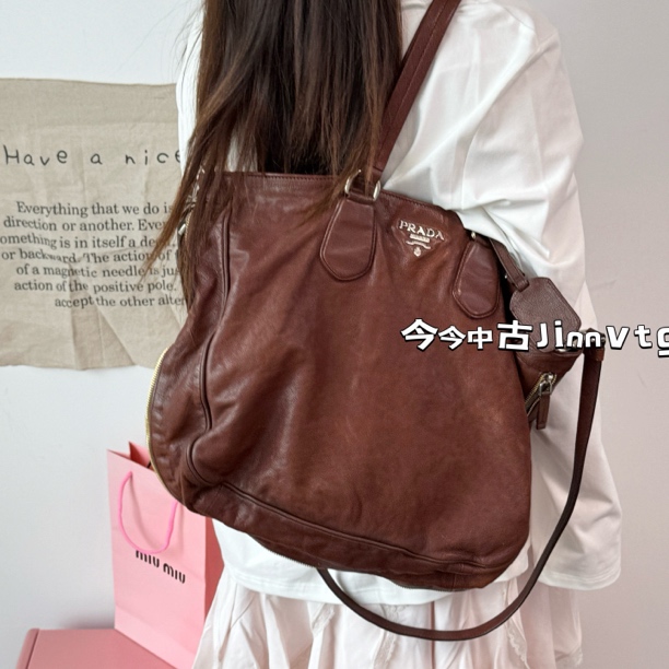 95新 Prada/普拉达 深棕色油蜡皮托特2ways单肩包
