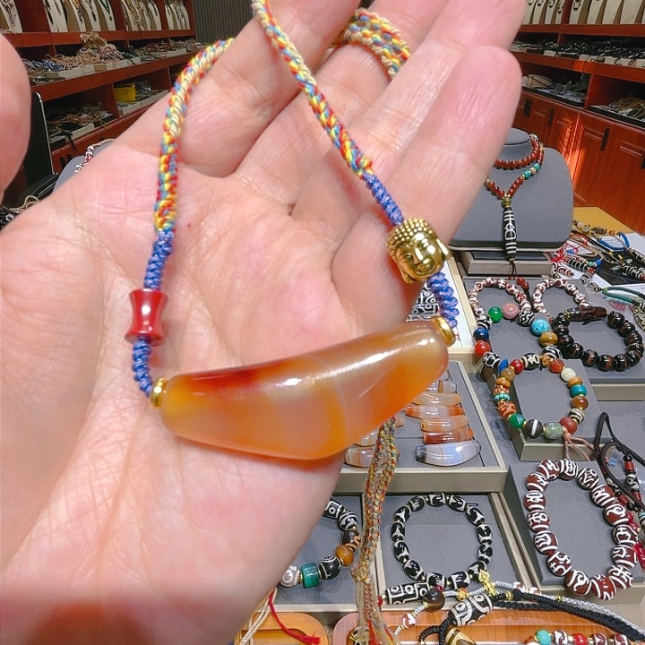 未镶嵌玛瑙/玉髓珠宝奇石