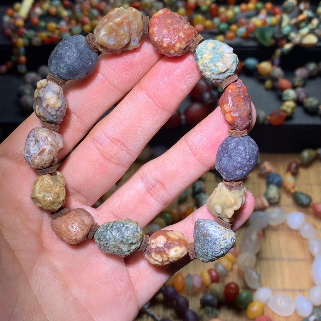 玛瑙/玉髓未镶嵌阿拉善戈壁玛瑙