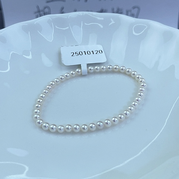 颈饰未镶嵌淡水珍珠