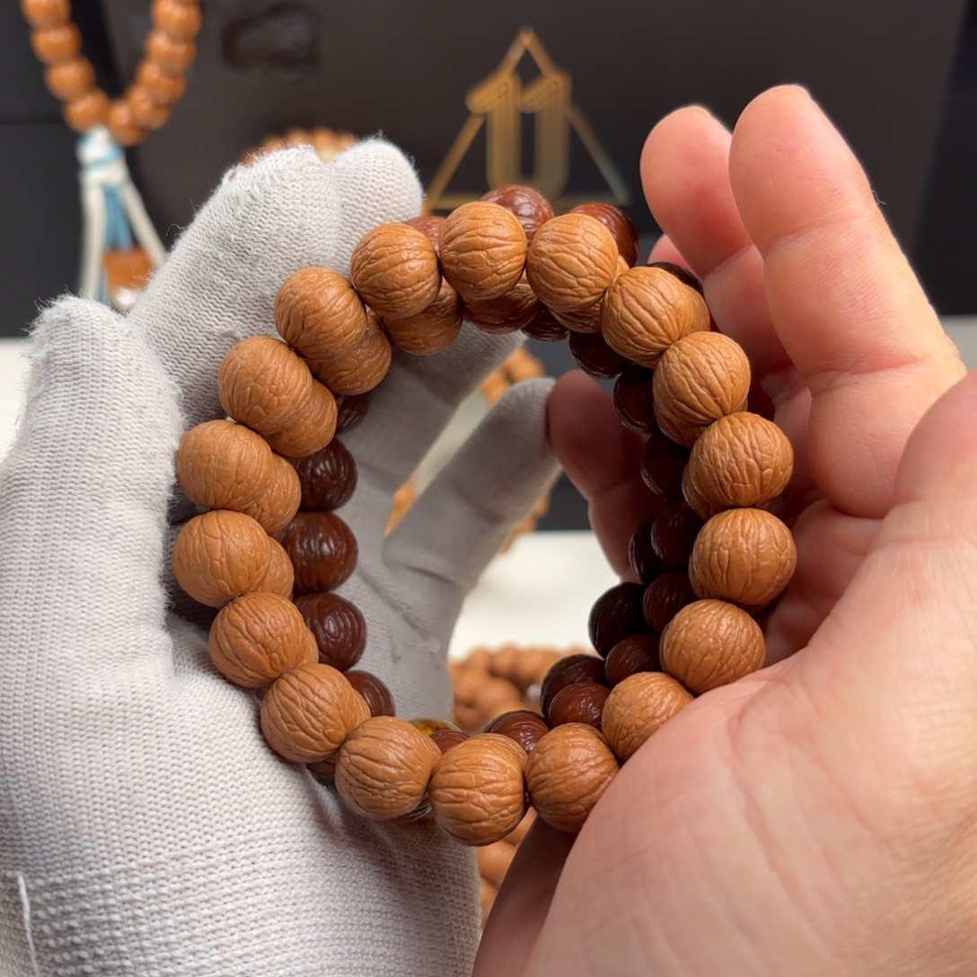 猴头核桃手串凤羽，15