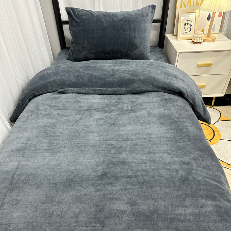 学生宿舍牛奶绒单件被套三件套冬季加厚保暖珊瑚绒被罩床笠四件套