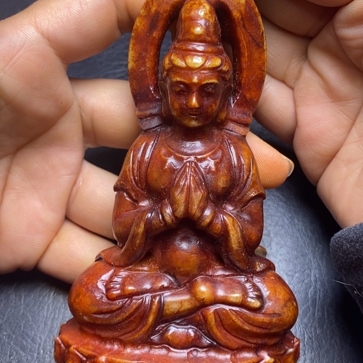 白玉菩提吊坠摆件