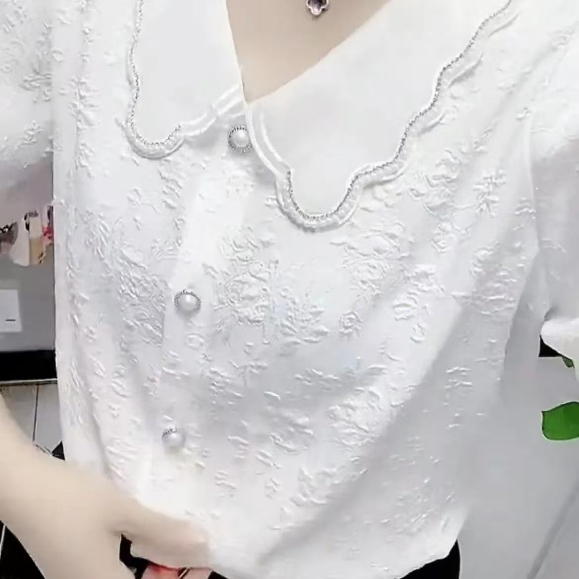 新款高档小清新钉珠上衣小众法式短袖褶皱提花3D立体洋气显瘦小衫