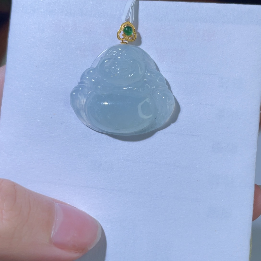 翡翠颈饰18K金镶嵌翡翠
