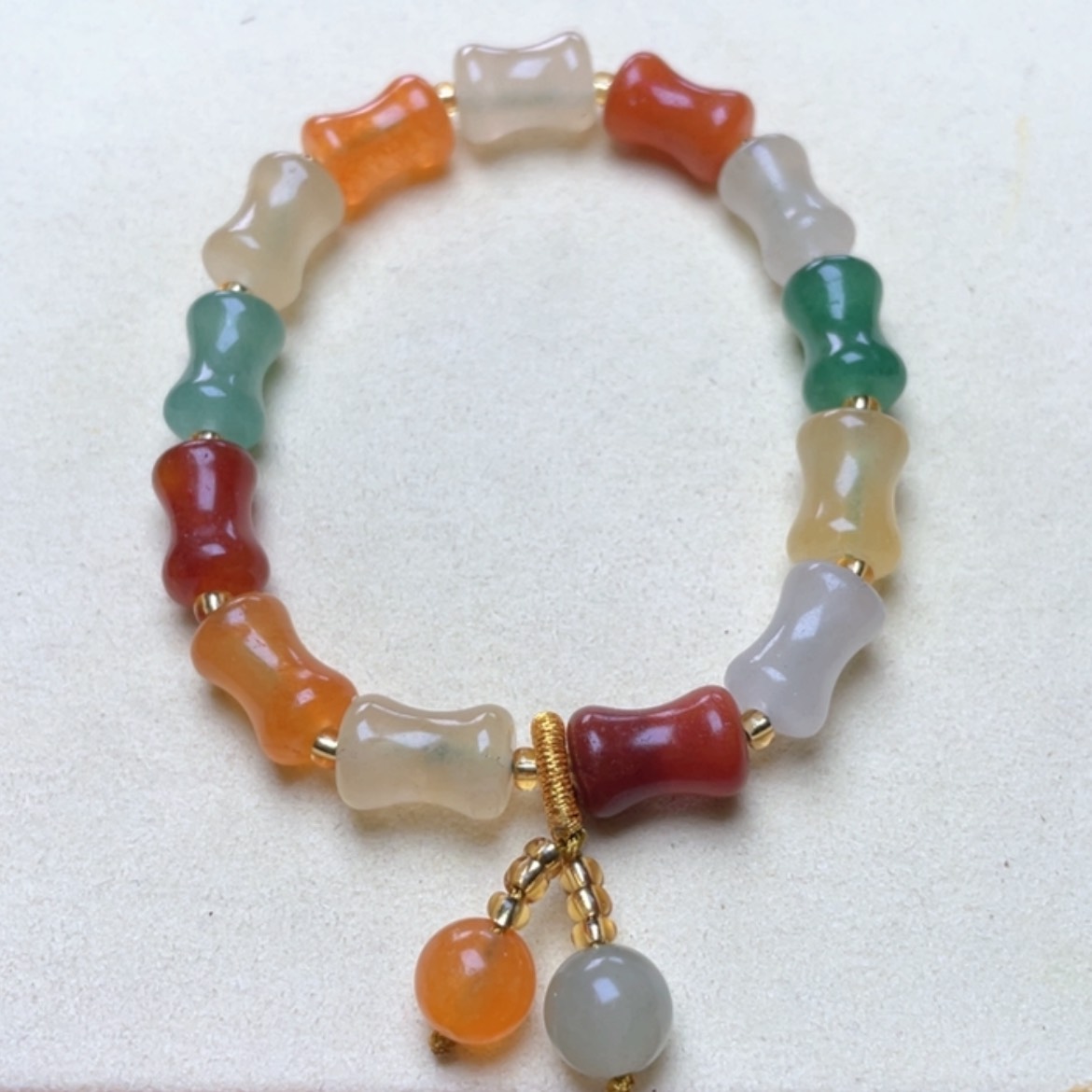 【闪购商品】未镶嵌手链石英质玉