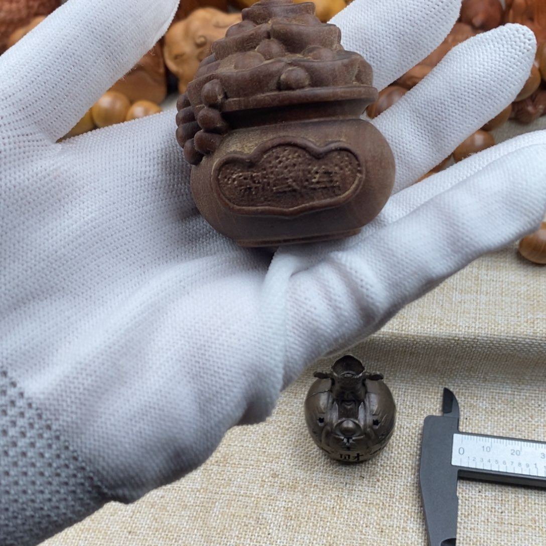 甜***蜜檀香木手串/手链迈索尔，老山檀香，焦糖奶香，聚宝盆（微瑕）