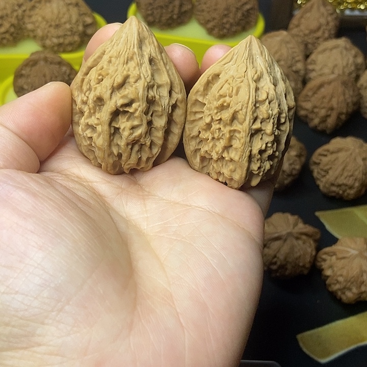 文玩核桃   大古石