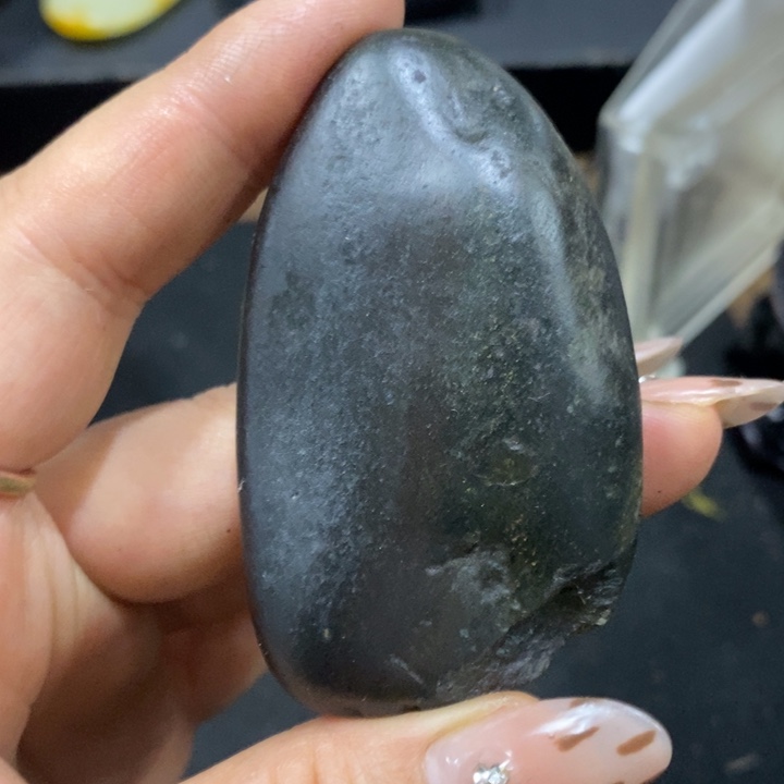 颈饰未镶嵌和田玉（子料）