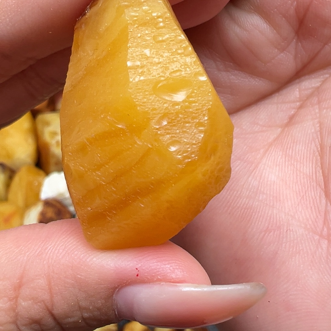 定制琥珀未镶嵌蜜蜡