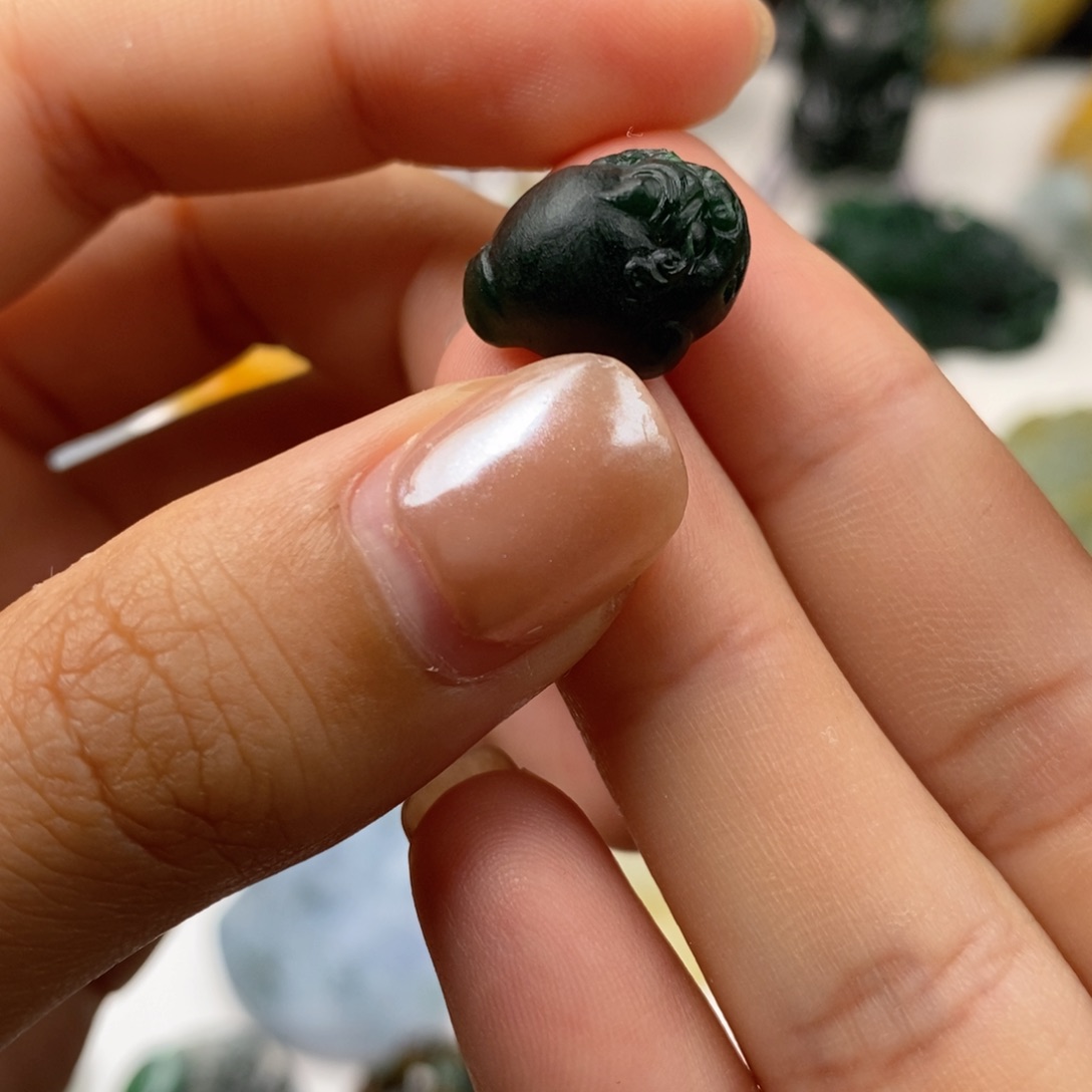 定制翡翠未镶嵌翡翠