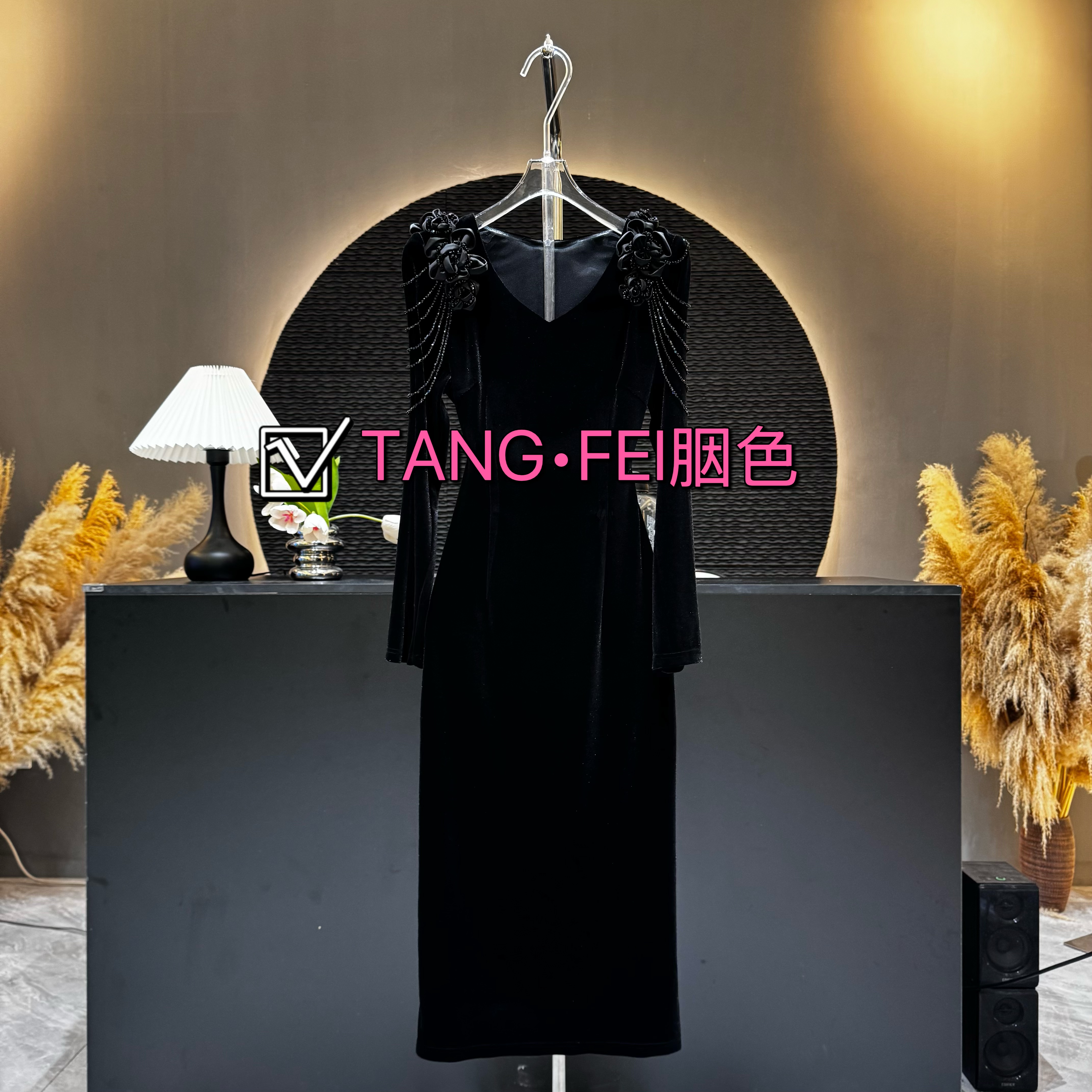 【新疆专属】TANG-FEI胭色【山茶漫语】MY0007显瘦时尚连衣裙