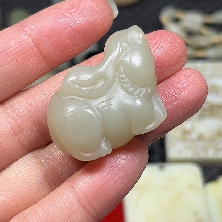 和田玉未镶嵌挂件