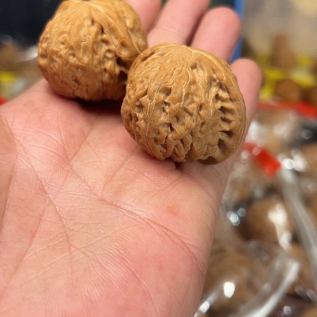 桃核吊坠你***货铁锤妹妹