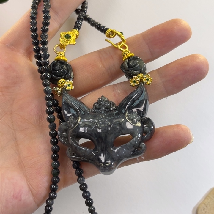 翡翠吊坠(赠链)未镶嵌代编织