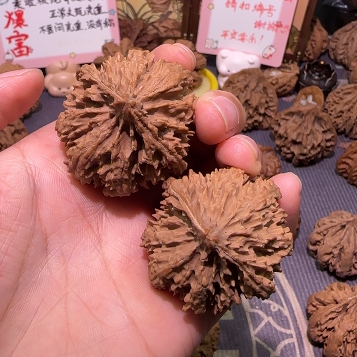 逗***玩文玩核桃吊坠秦岭文玩核桃1