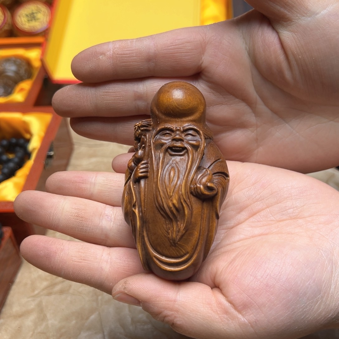 大叶紫檀（黑酸枝木类）