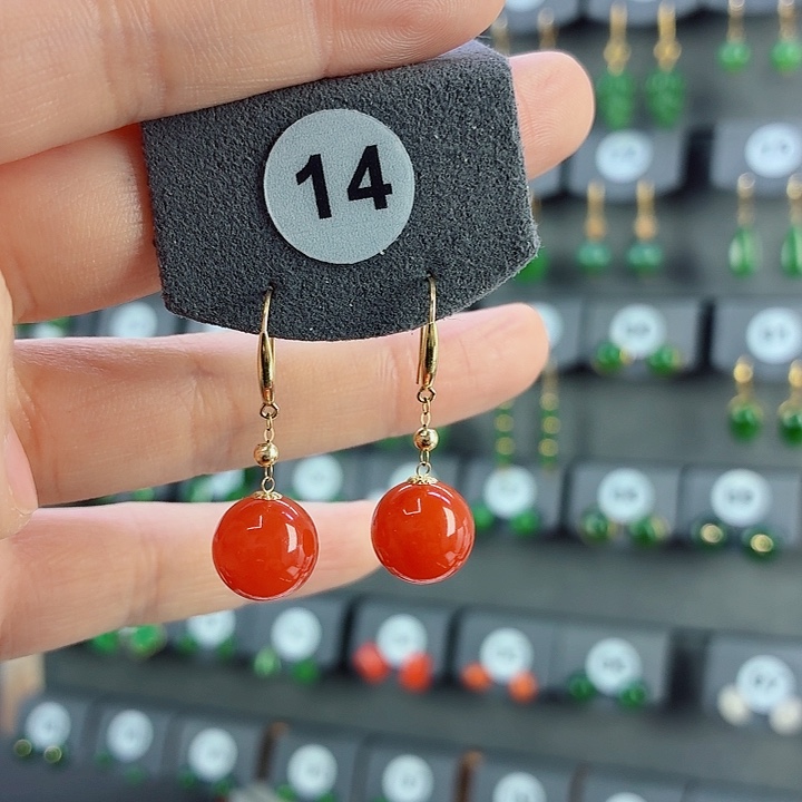 南红玛瑙18K金镶嵌耳饰