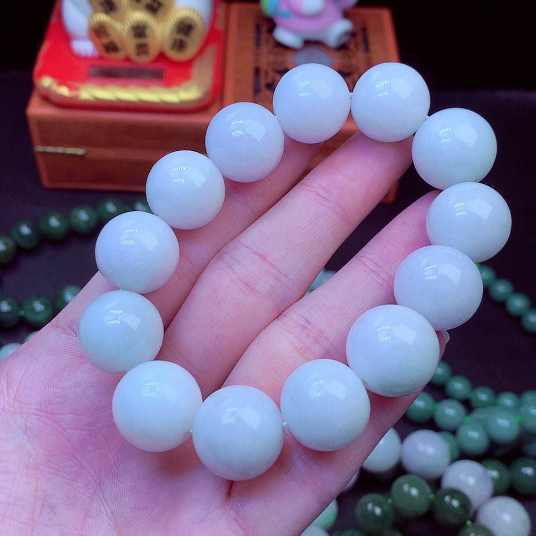 毛衣链未镶嵌翡翠