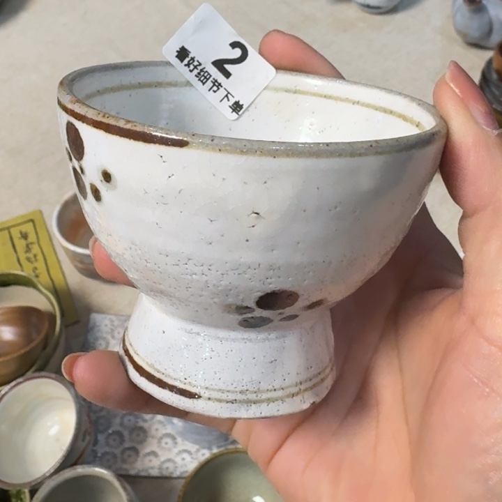 一个杯子好看的人