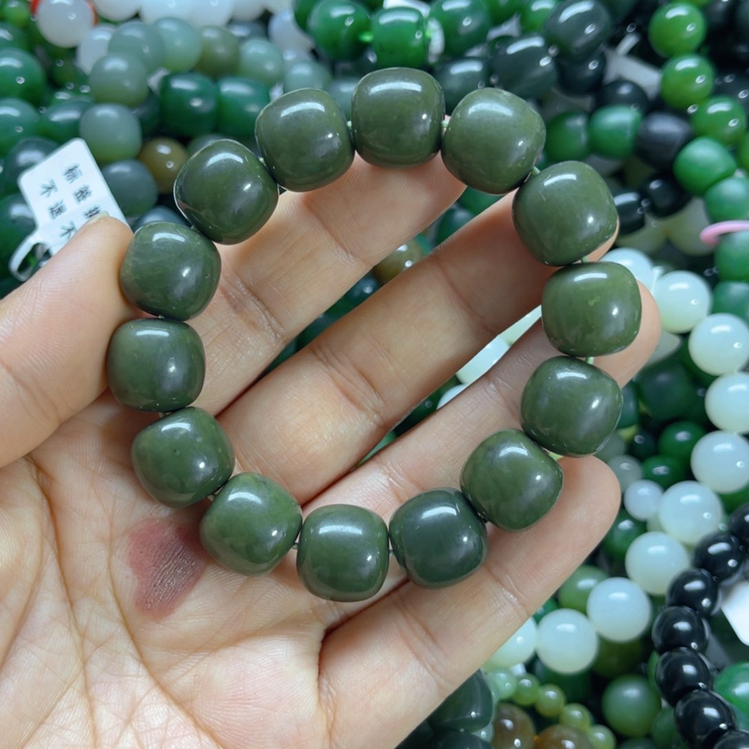 未镶嵌手链和田玉