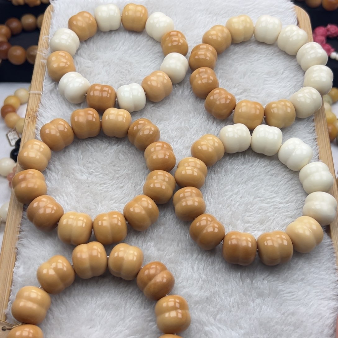 白玉菩提吊坠全品