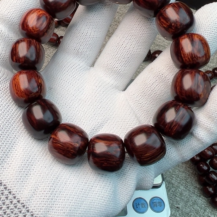 木世***•海南红降黑金15*16满纹满香精品老型