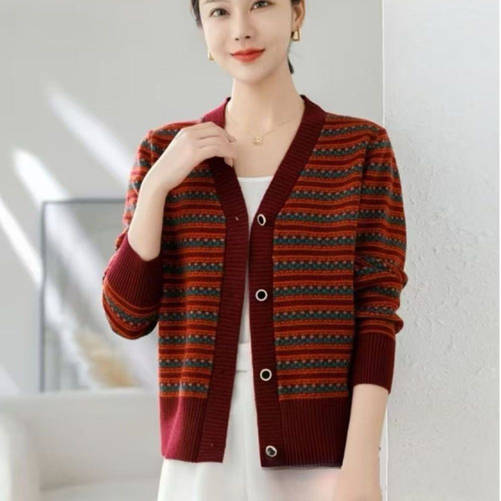 妈妈装2025春秋新款针织开衫女柔软复古时尚提花V领长袖外套上衣