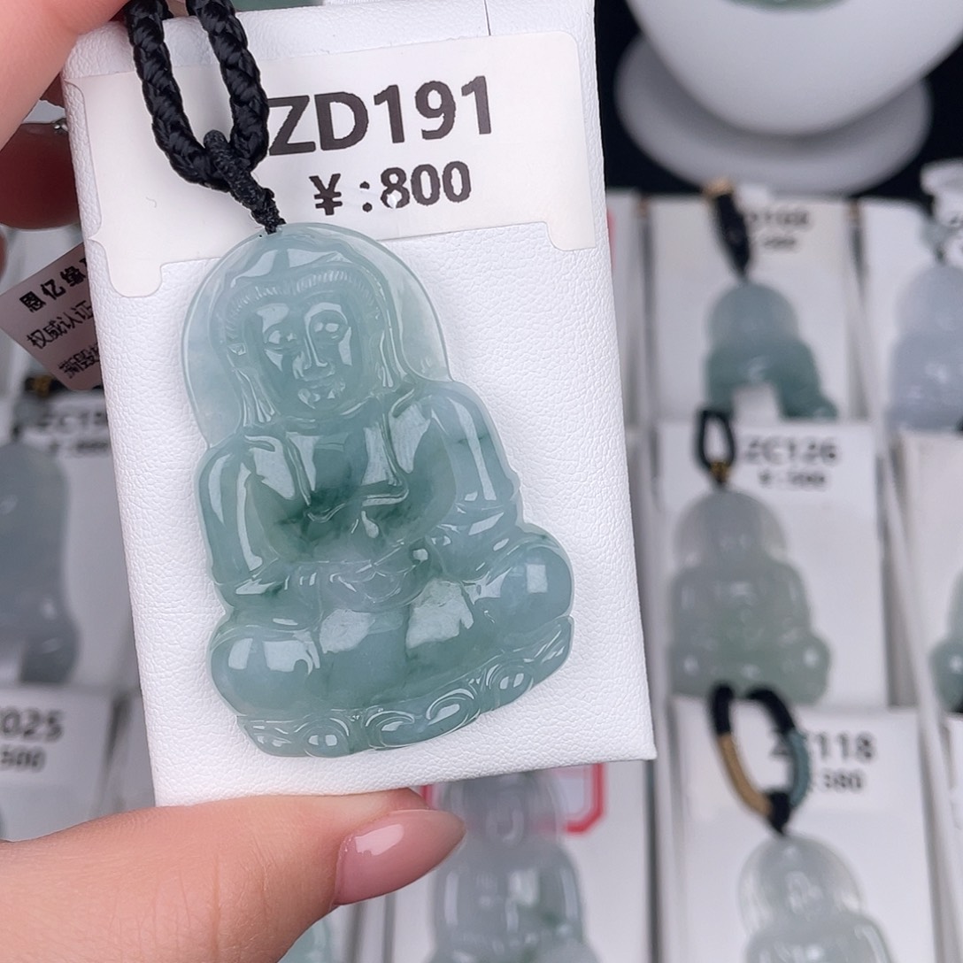 翡翠未镶嵌颈饰zd191