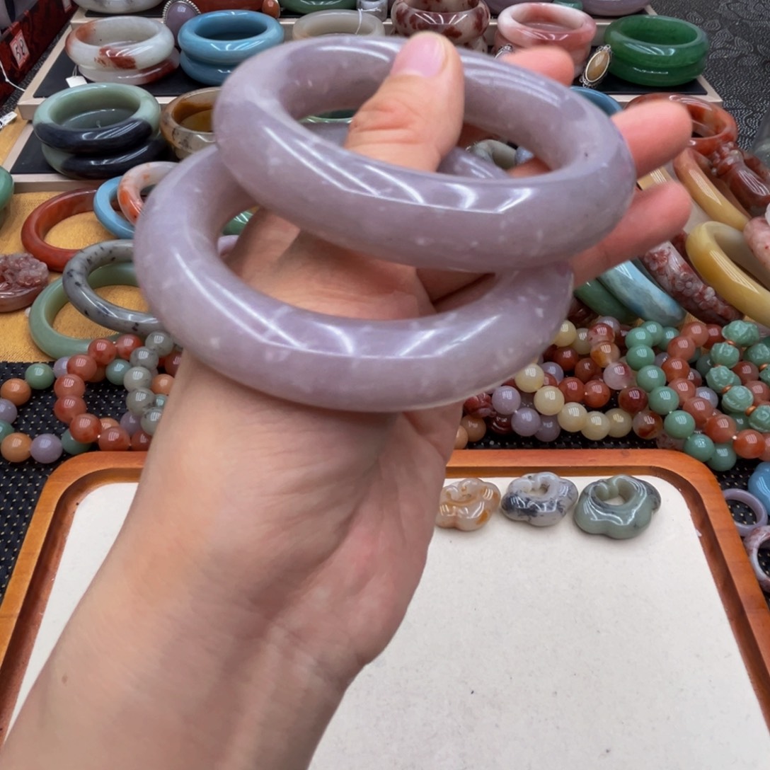 石英质玉未镶嵌圈口52