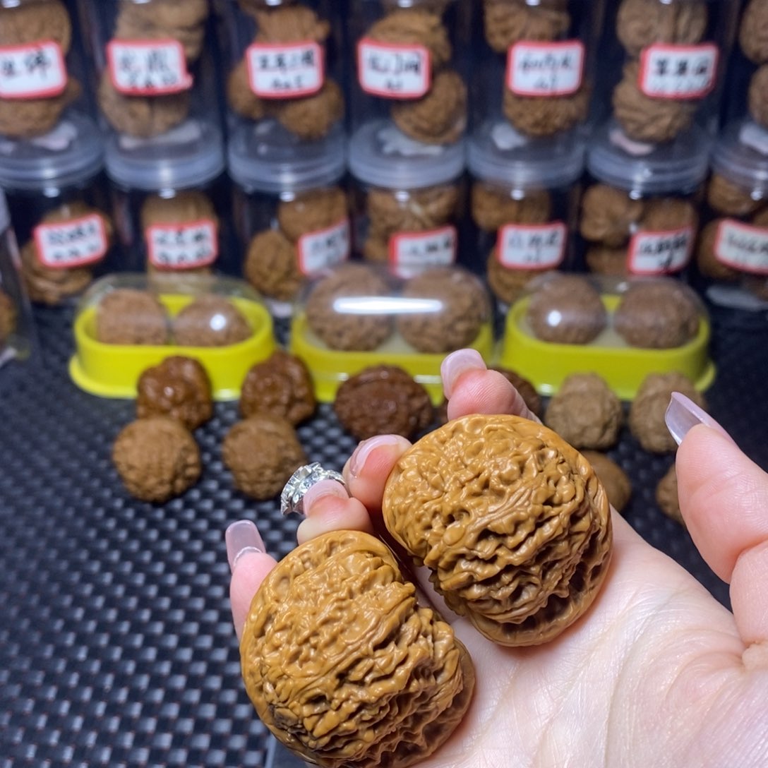 文玩核桃吊坠南疆石44