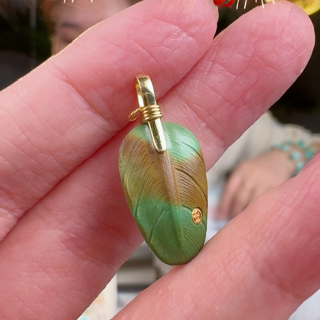 绿松石珠宝奇石18K金镶嵌