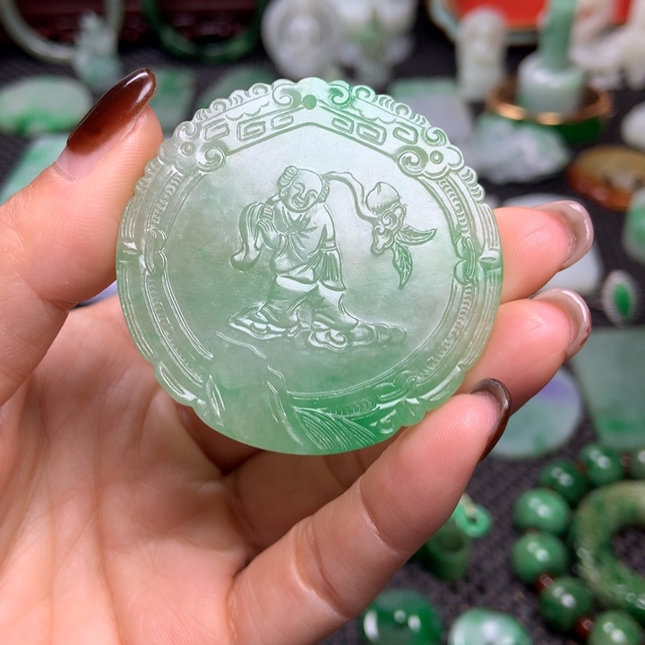 清***浅翡翠未镶嵌挂件清