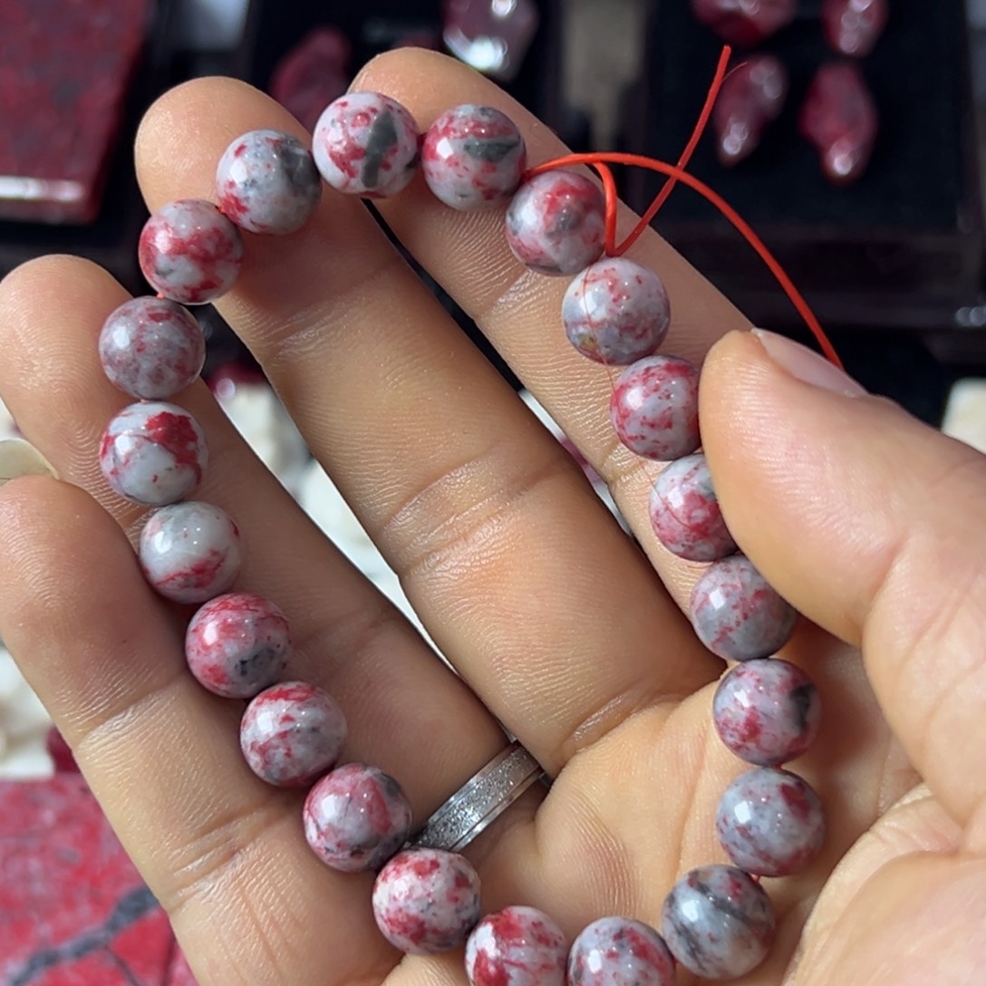 天然辰砂原石手串