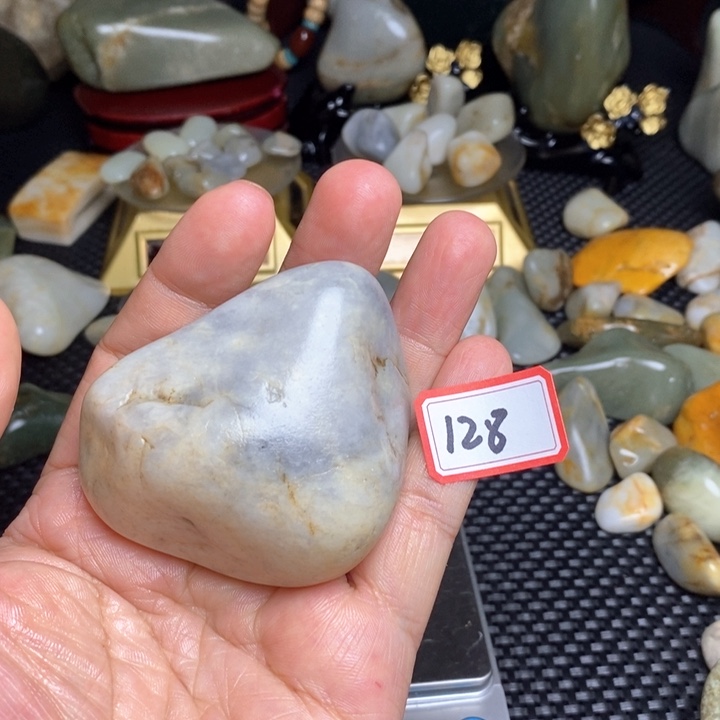 未镶嵌和田玉把件128