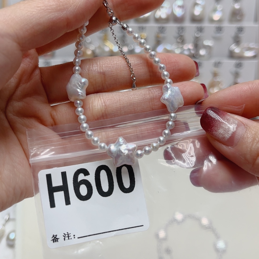 冰****未镶嵌颈饰淡水珍珠