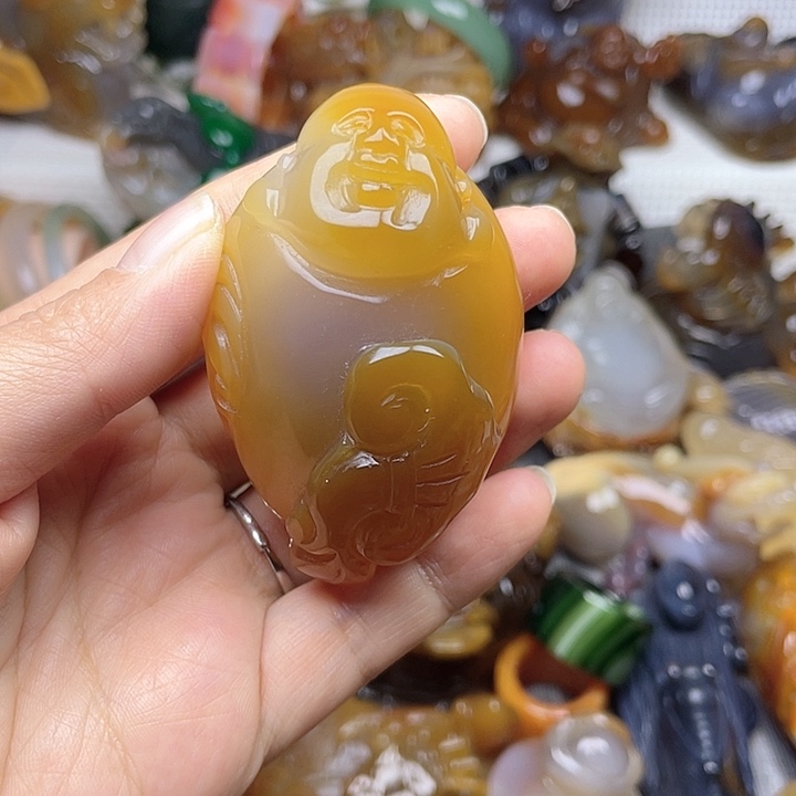 玛瑙/玉髓饰品未镶嵌不**心