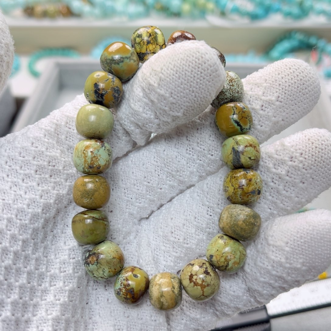 绿松石绿松石未镶嵌