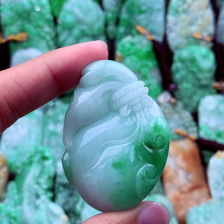 翡翠吊坠(不含链)未镶嵌