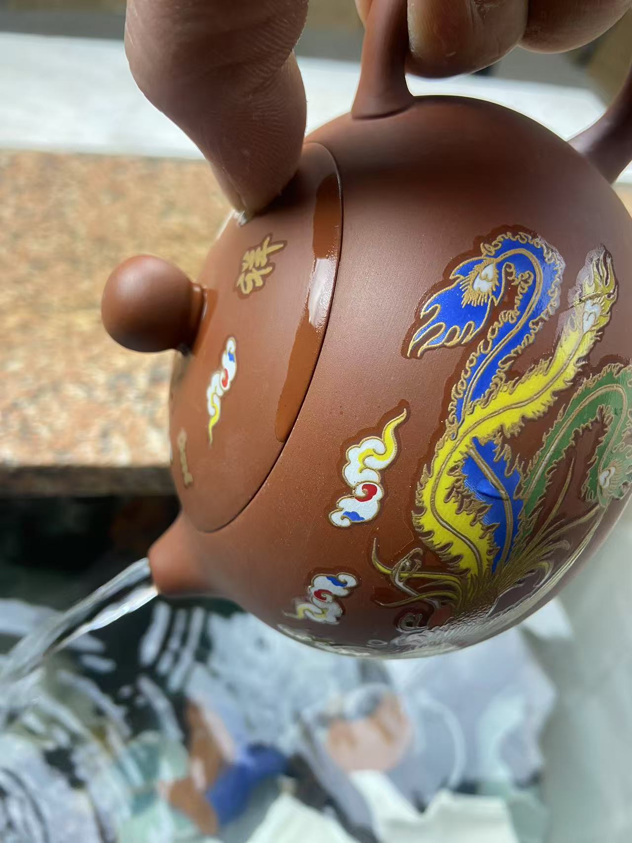 【闪购商品】E朱泥紫砂龙凤呈祥（遇热变色）大容量西施壶