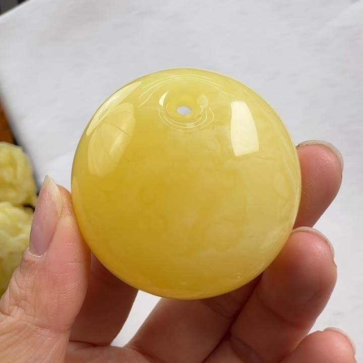蜜蜡珠宝奇石未镶嵌
