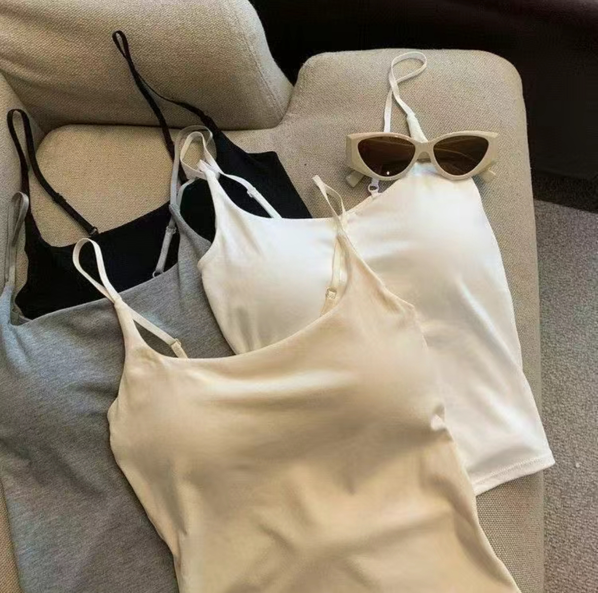 可调节肩带修身吊带背心女夏季美背设计外穿内搭打底（直播专用）