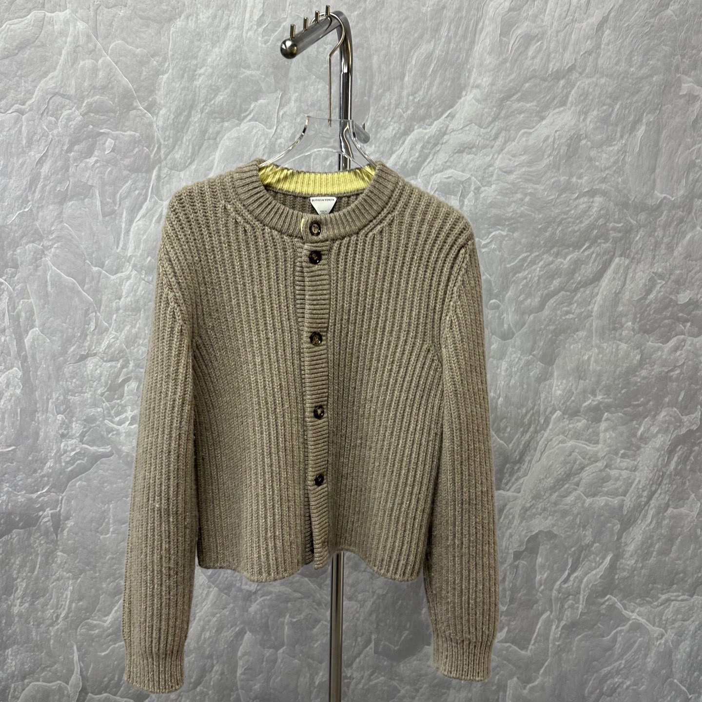 全新未使用 BOTTEGA VENETA/葆蝶家 拼色圆领针织衫外套M码D18278
