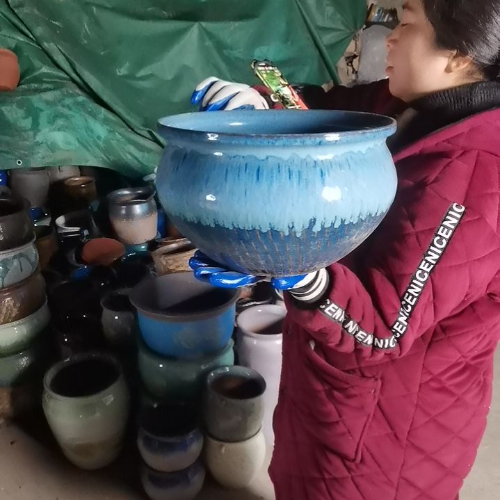 红陶口30高18瑕疵