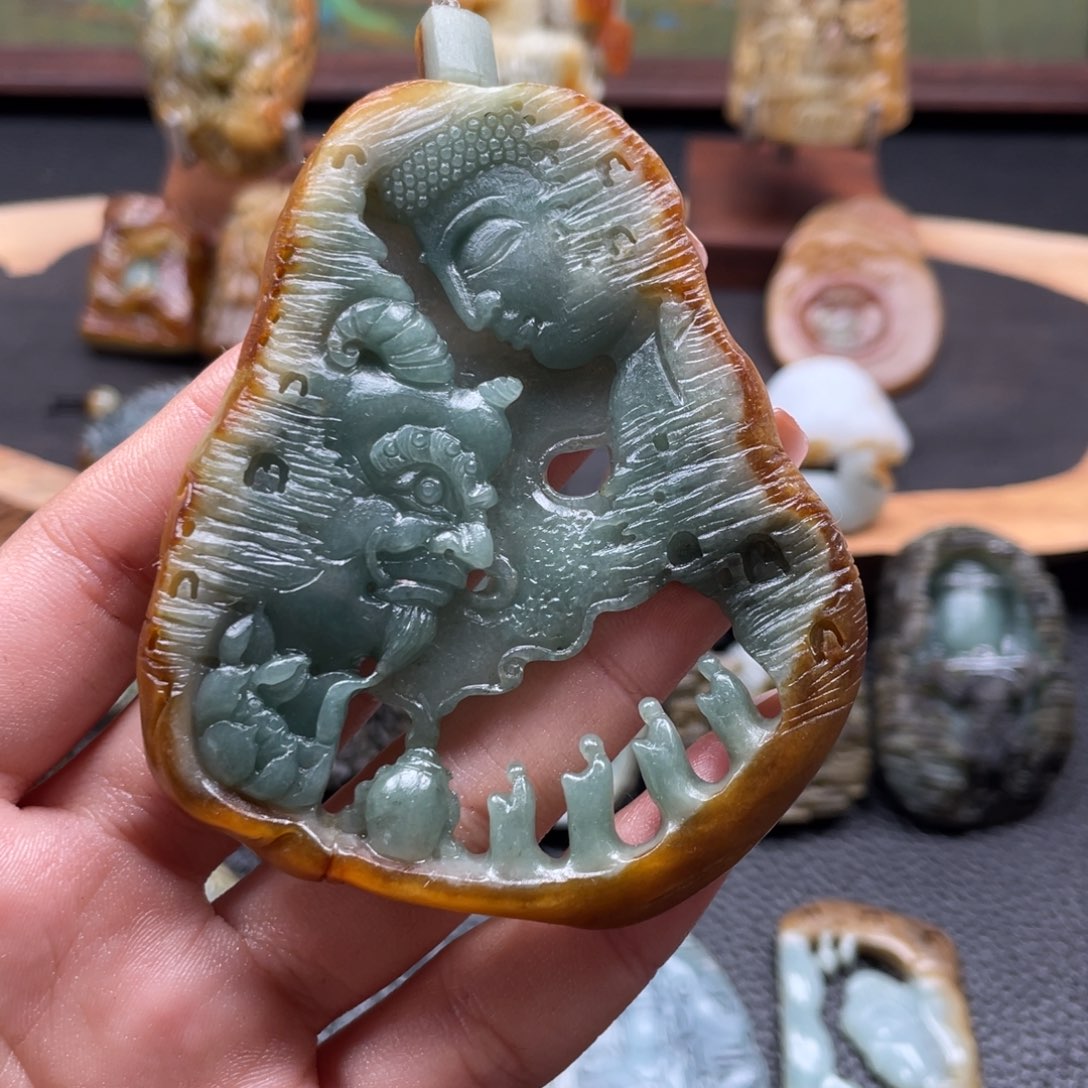 定制翡翠未镶嵌翡翠