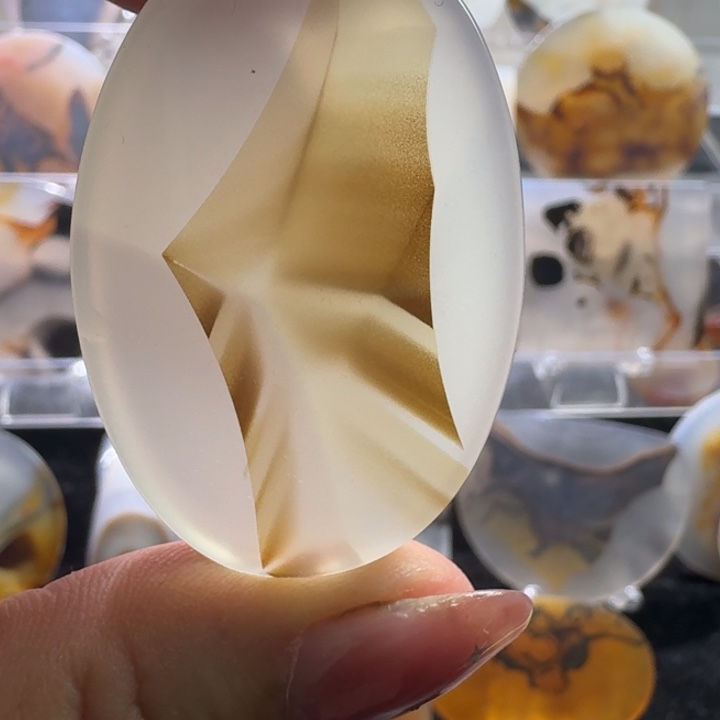 玛瑙/玉髓颈饰合金