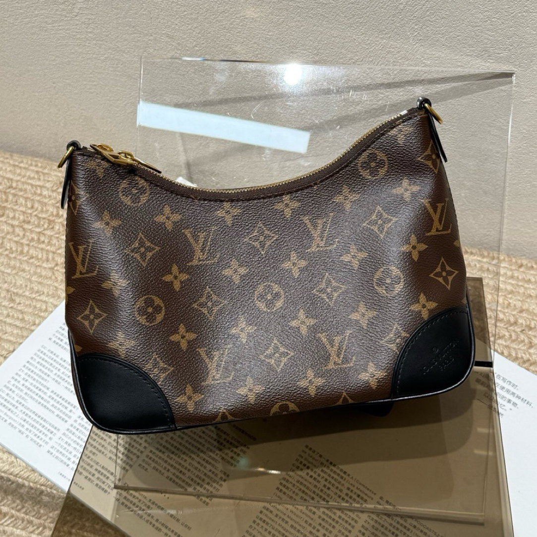 99新 LouisVuitton/路易威登 老花Boulogne黑牛角 芯片款