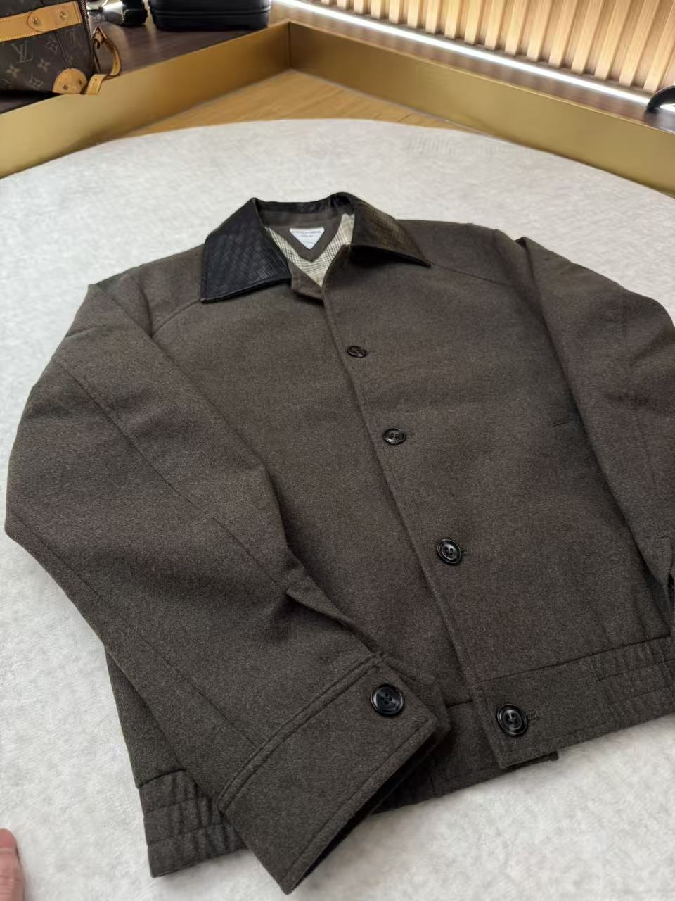 【程】2025冬季新款潮流设计百搭纽扣夹克外套TH-7031